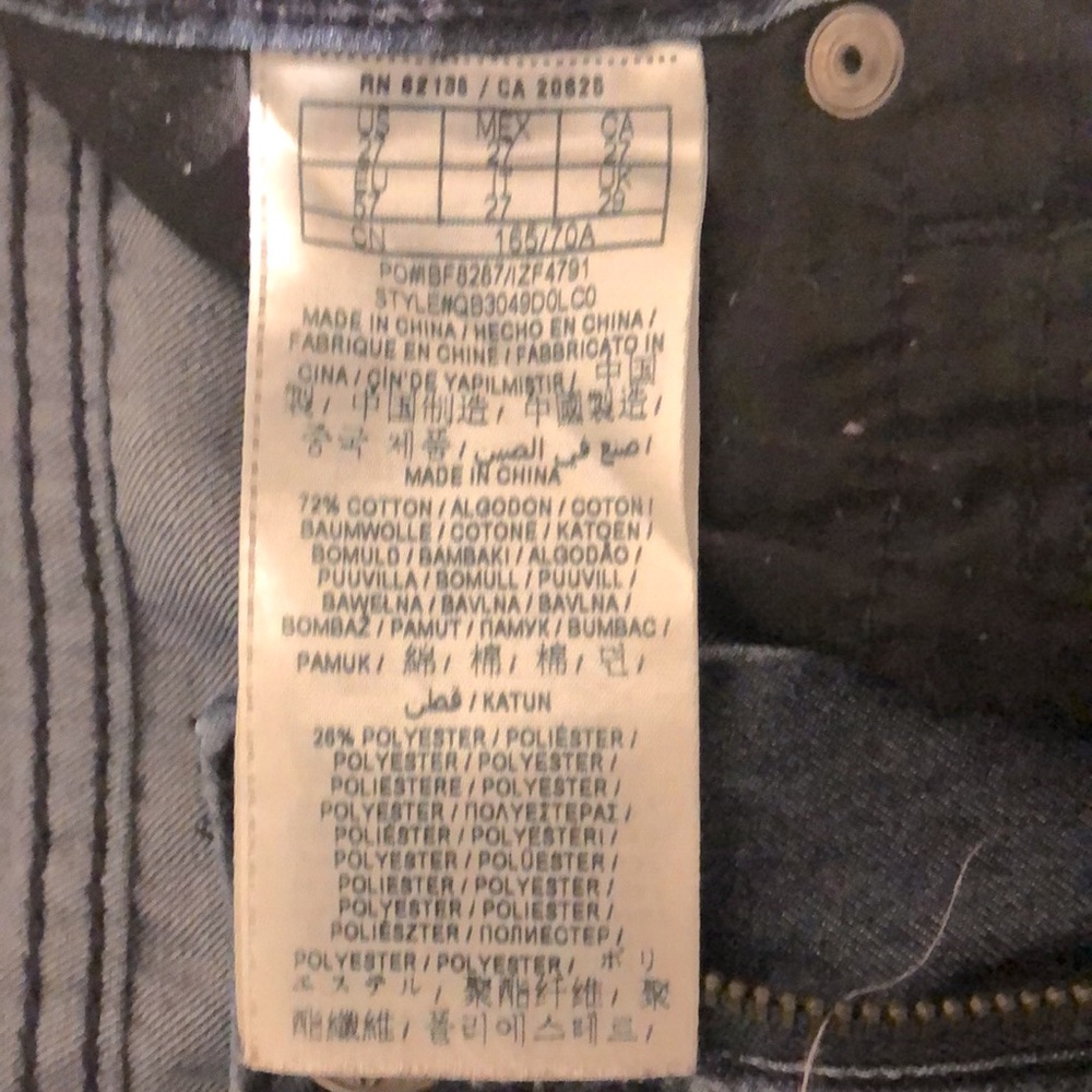 GUESS Jeans - Picture 6 of 7